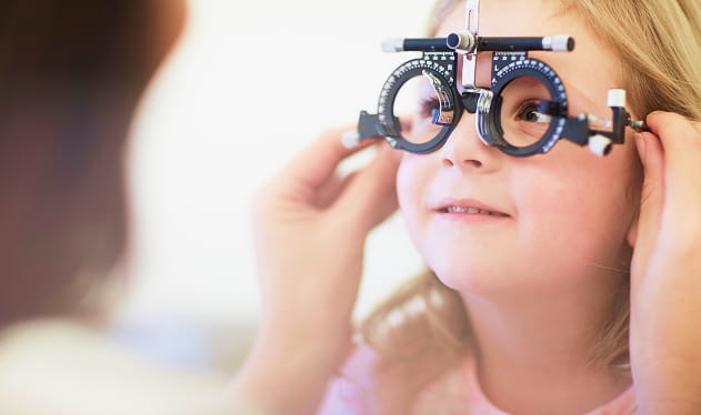 成長期のお子さまの視力を守る
